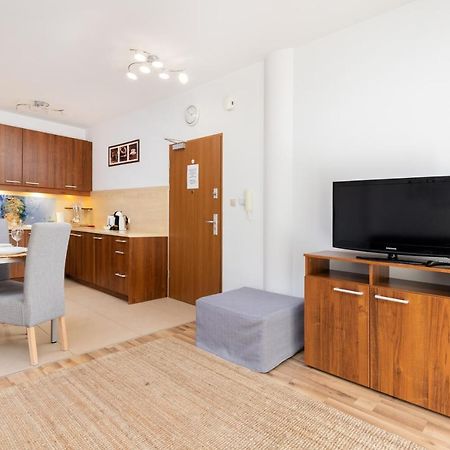 Villa 4 Pory Roku By Noclegi Renters Jastrzębia Góra Екстериор снимка
