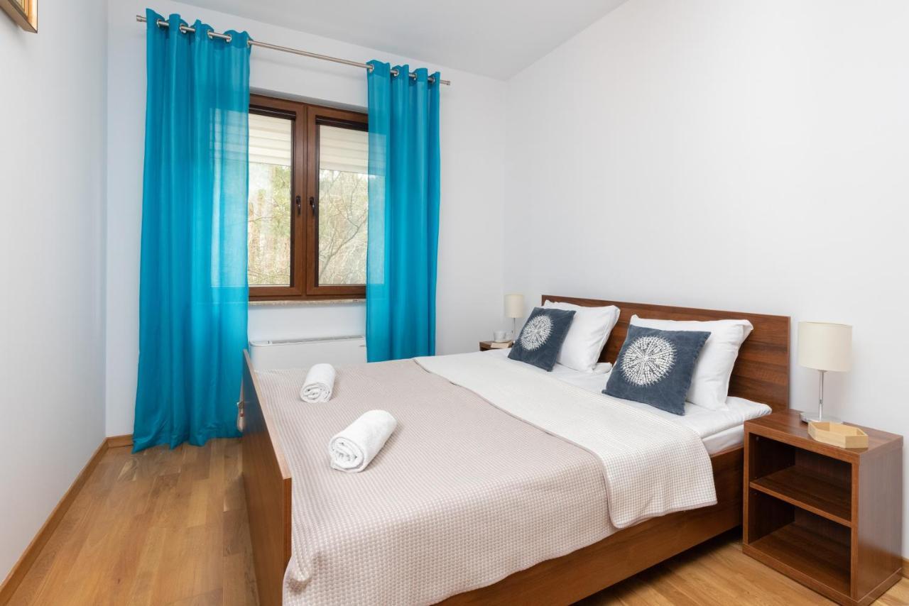Villa 4 Pory Roku By Noclegi Renters Jastrzębia Góra Екстериор снимка