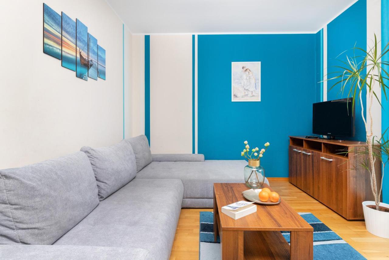 Villa 4 Pory Roku By Noclegi Renters Jastrzębia Góra Екстериор снимка