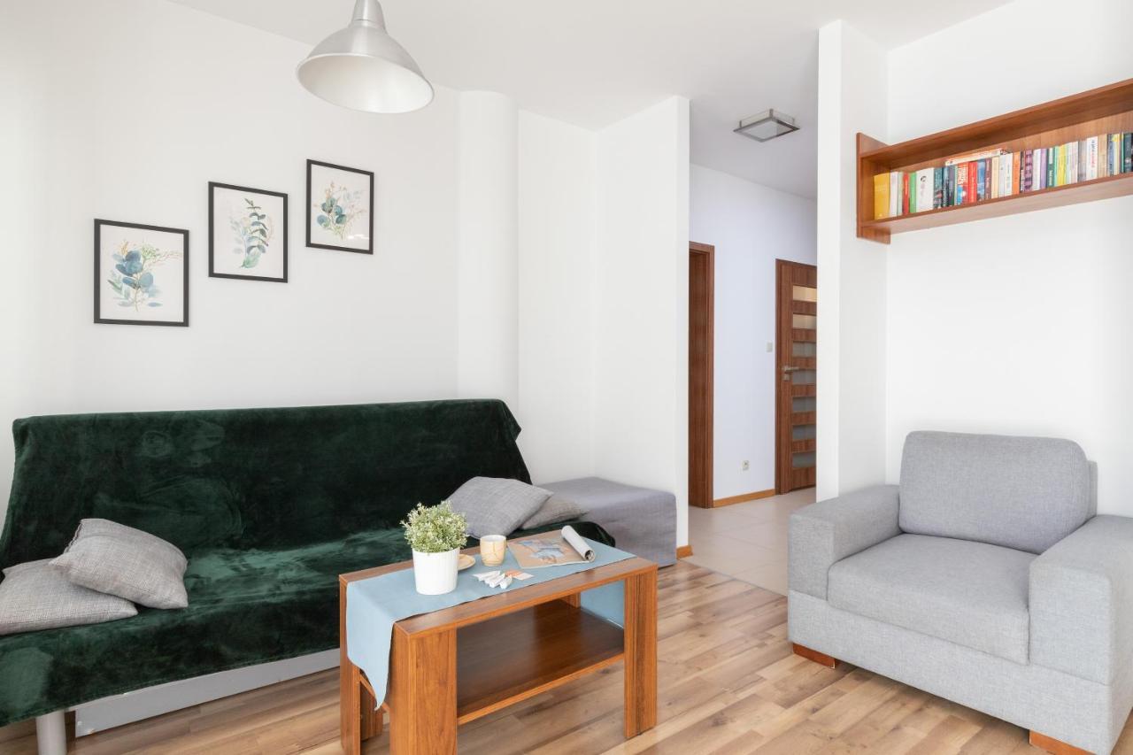 Villa 4 Pory Roku By Noclegi Renters Jastrzębia Góra Екстериор снимка