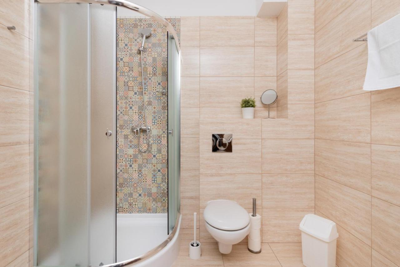 Villa 4 Pory Roku By Noclegi Renters Jastrzębia Góra Екстериор снимка
