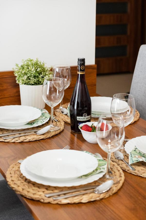 Villa 4 Pory Roku By Noclegi Renters Jastrzębia Góra Екстериор снимка
