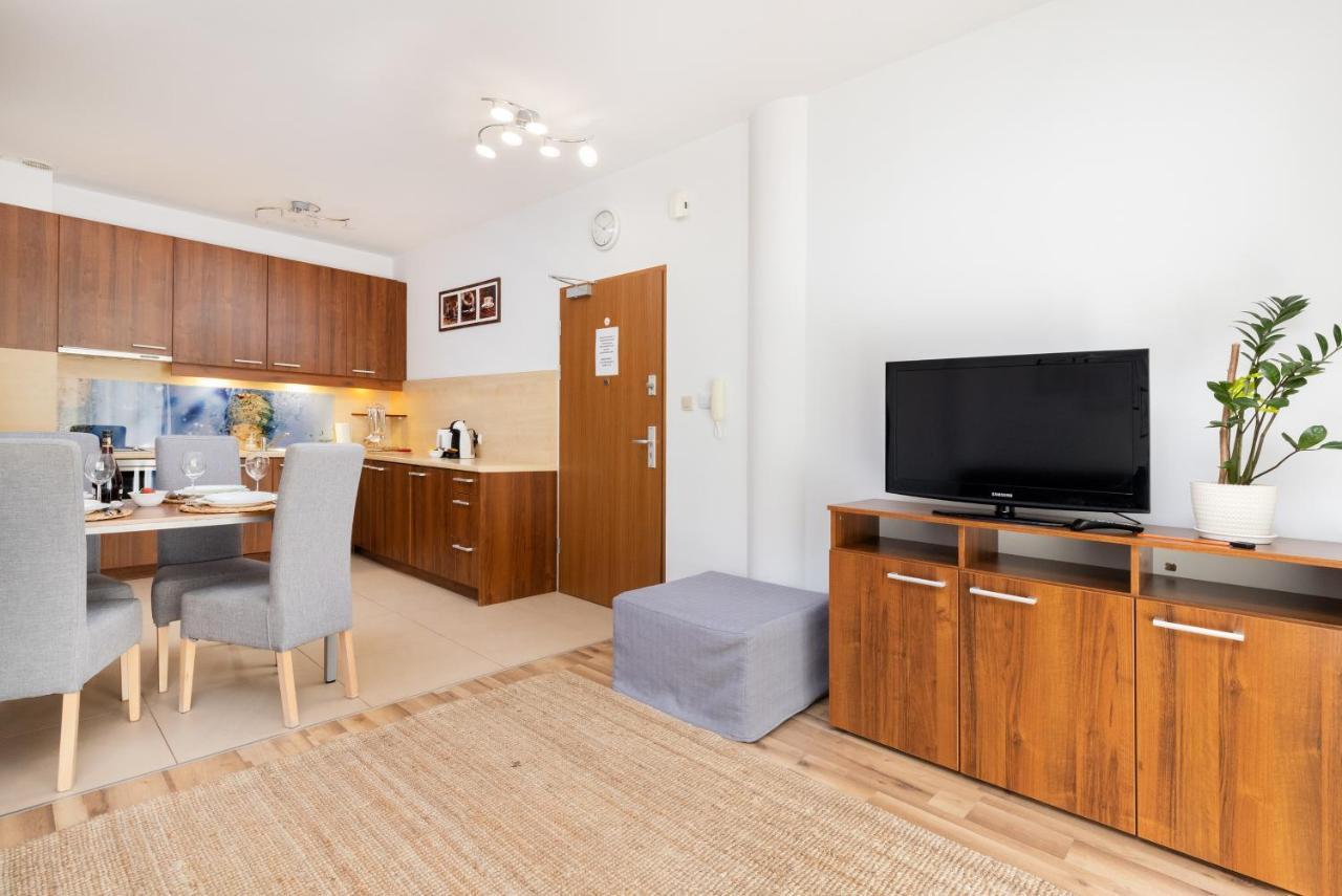 Villa 4 Pory Roku By Noclegi Renters Jastrzębia Góra Екстериор снимка