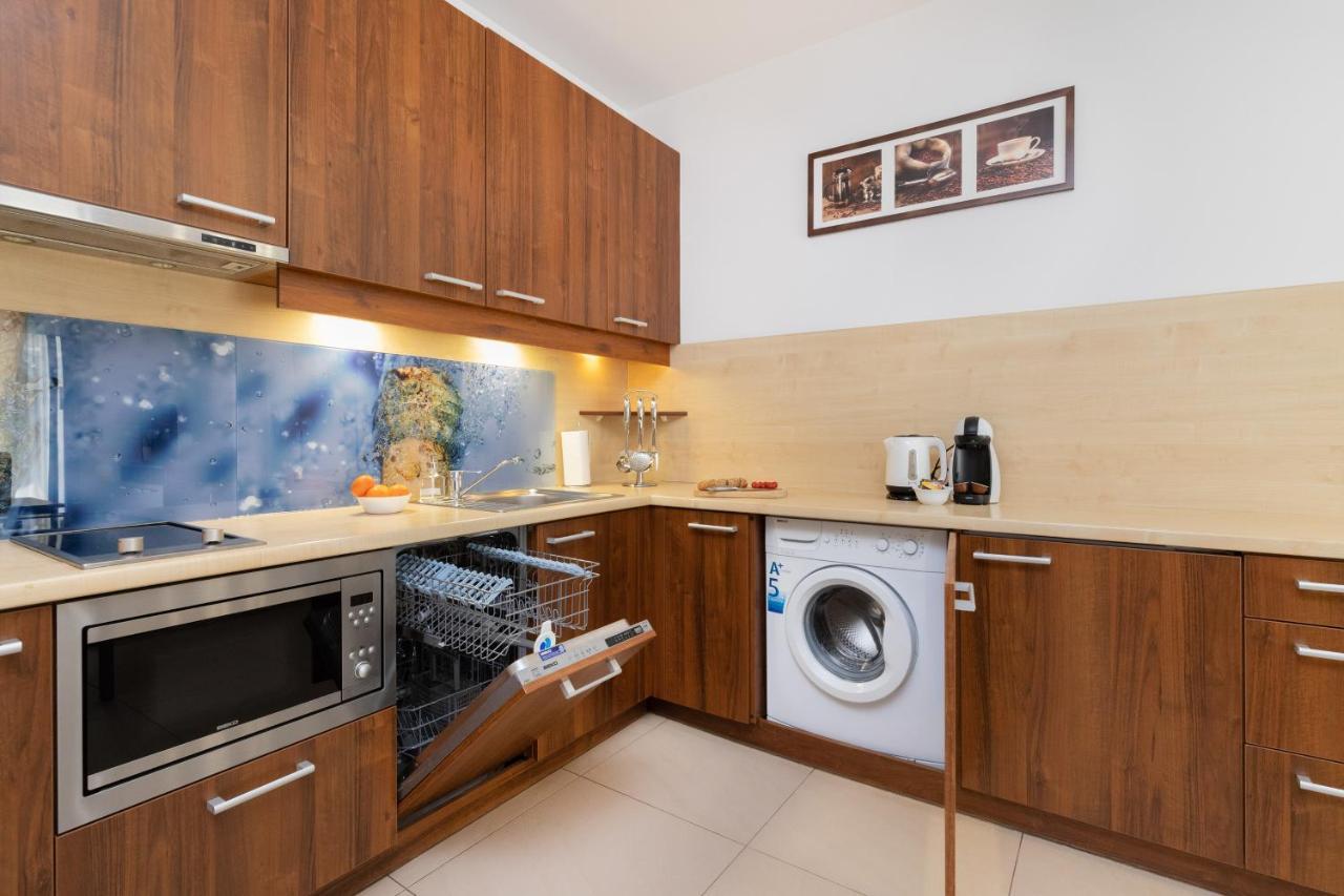 Villa 4 Pory Roku By Noclegi Renters Jastrzębia Góra Екстериор снимка